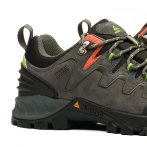Giày đi rừng leo núi nam cổ thấp Humtto 130552A-1