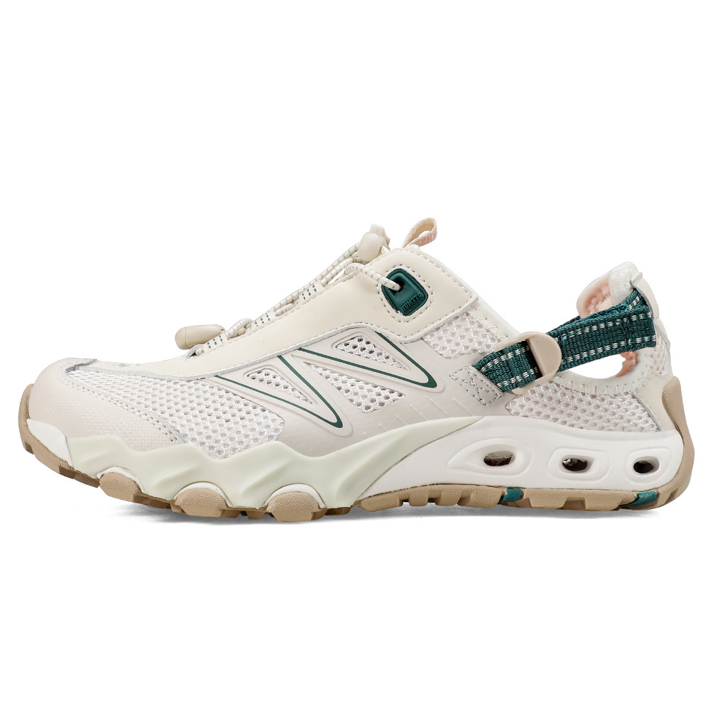 Giày sandals nữ Humtto 660958B lưới đi mưa mau khô-1